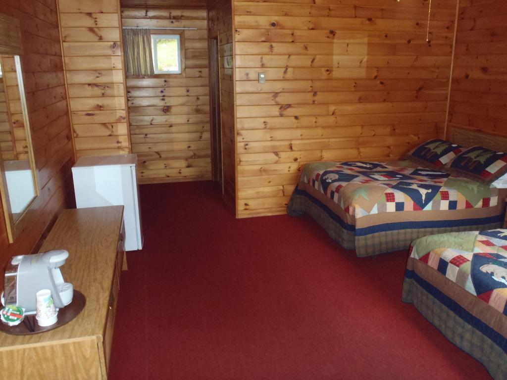 Red Lodge Resort Little Current Pokój zdjęcie