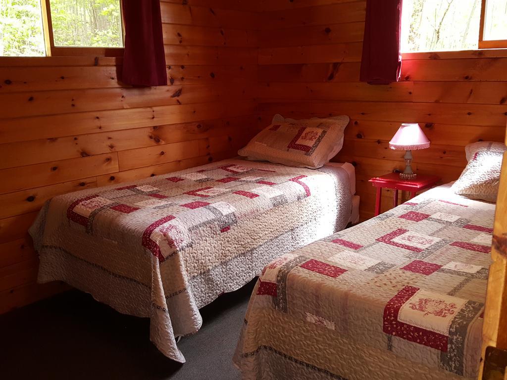 Red Lodge Resort Little Current Pokój zdjęcie